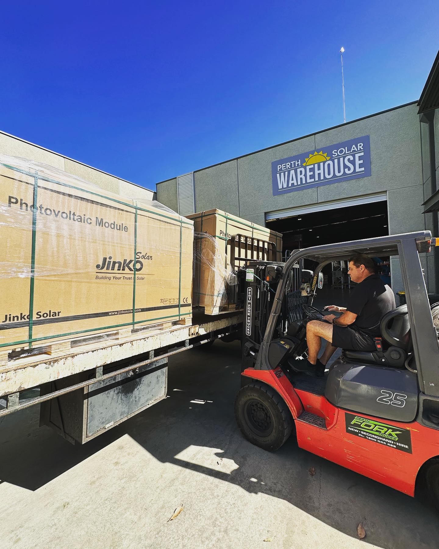 Jinko Solar Panels Perth Solar Warehouse