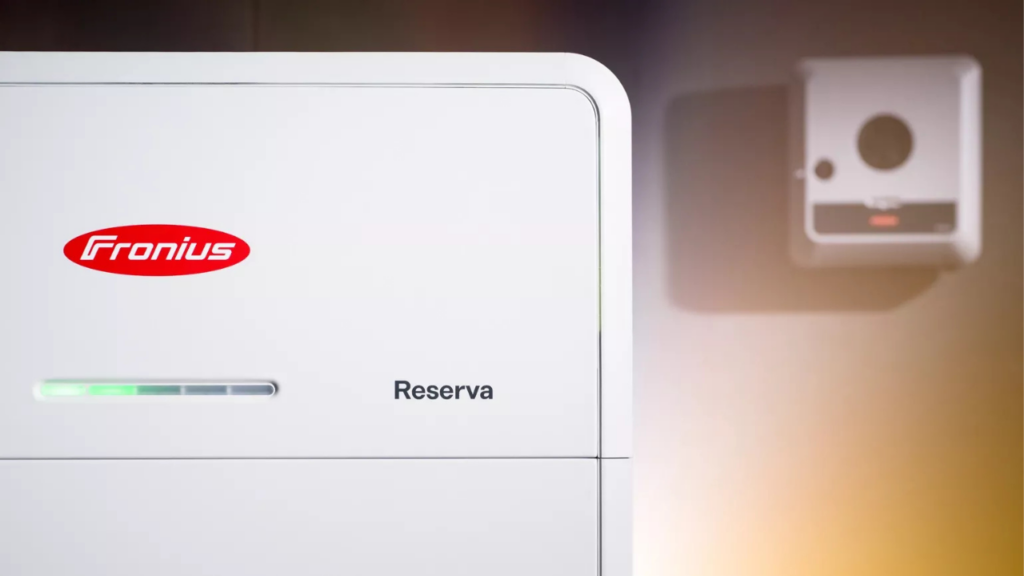 Fronius inverter and Reserva battery